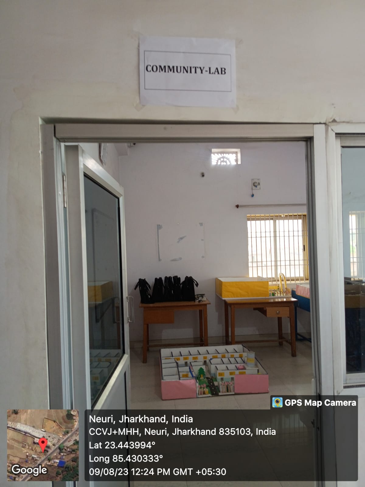 Laboratory Facility 4